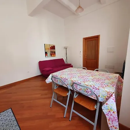 Apartment Stupenda A Piazza Galilei Cagliari