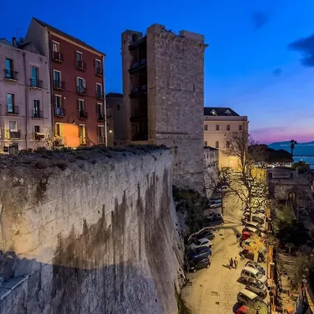Stupenda A Piazza Galilei * Cagliari